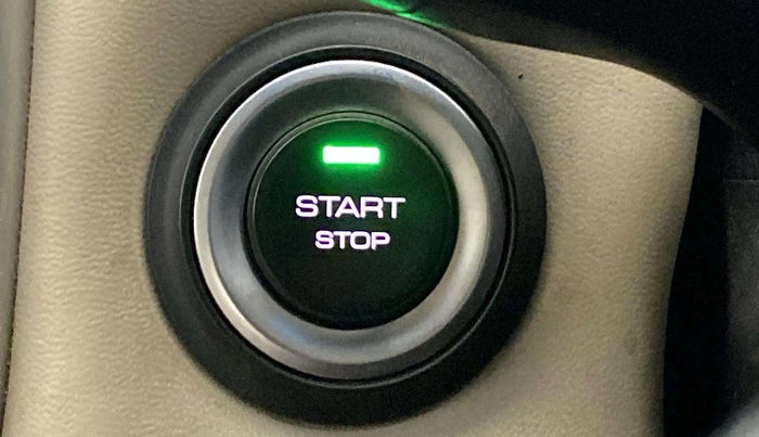 2021 MG HECTOR SHARP 1.5 PETROL CVT, Petrol, Automatic, 30,104 km, Keyless Start/ Stop Button