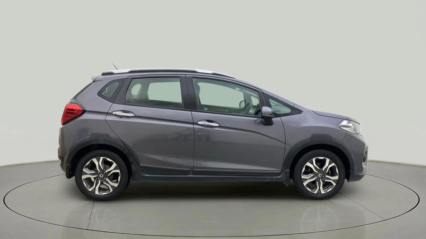 2018 Honda WR-V 1.5L I-DTEC VX MT, Diesel, Manual, 64,508 km, Right Side View