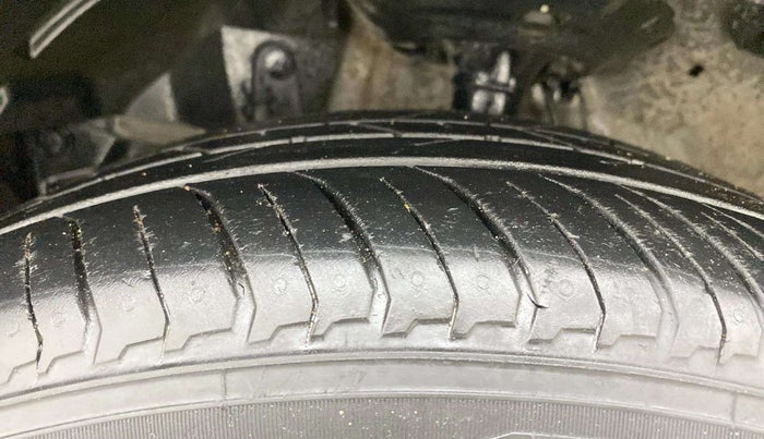 2018 Honda WR-V 1.5L I-DTEC VX MT, Diesel, Manual, 64,221 km, Left Front Tyre Tread