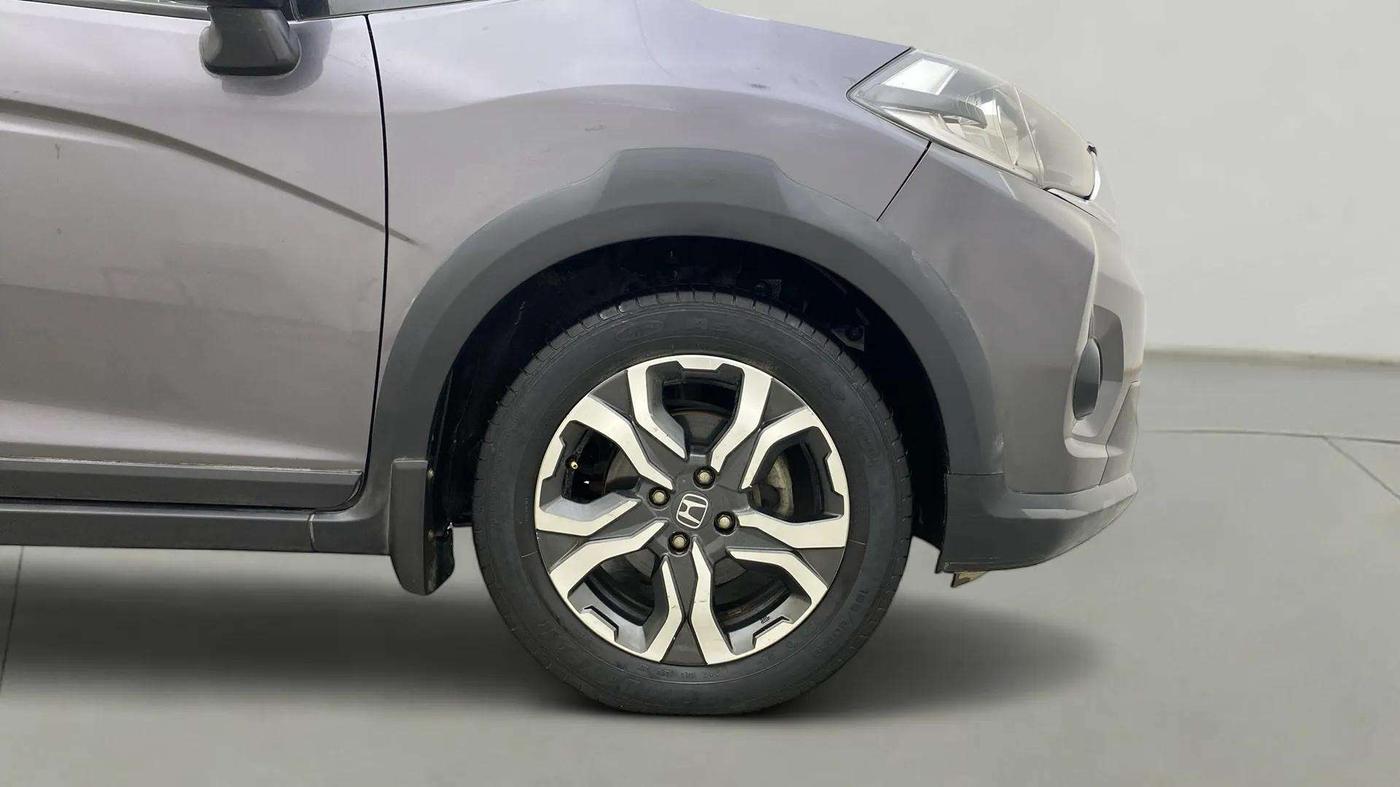 2018 Honda WR-V 1.5L I-DTEC VX MT, Diesel, Manual, 64,508 km, Right Front Wheel