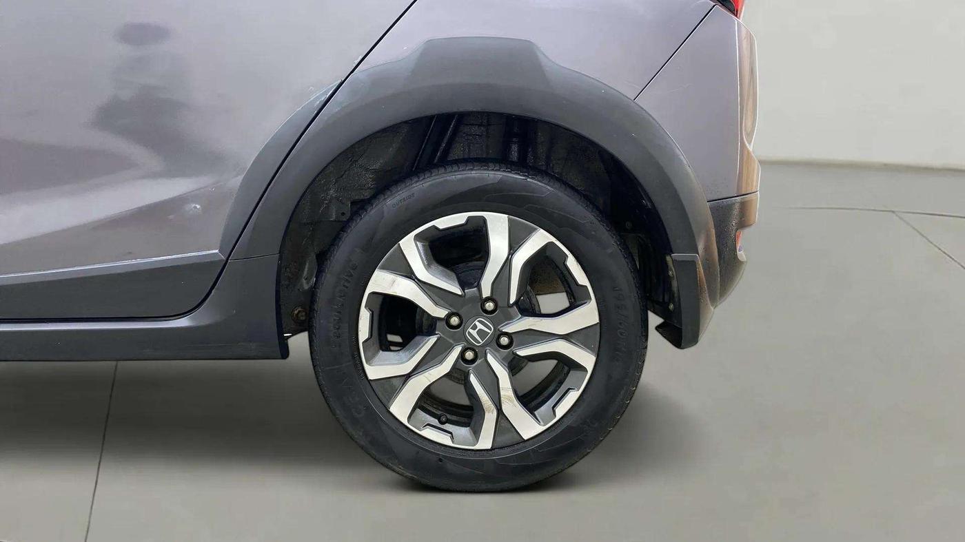2018 Honda WR-V 1.5L I-DTEC VX MT, Diesel, Manual, 64,508 km, Left Rear Wheel
