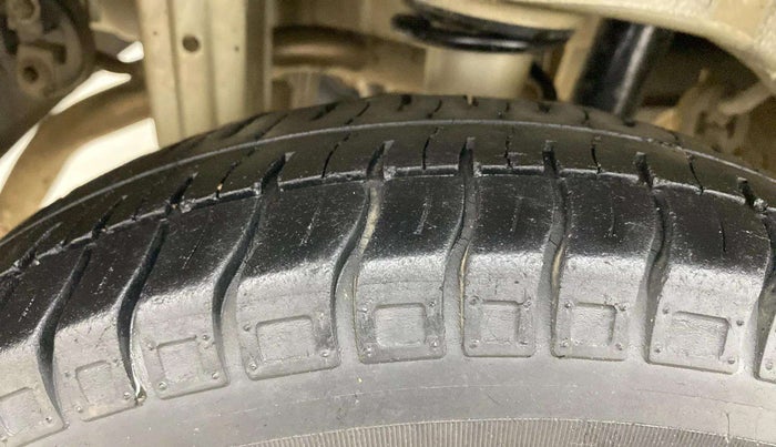 2017 Maruti Alto 800 LXI, Petrol, Manual, 71,567 km, Right Rear Tyre Tread