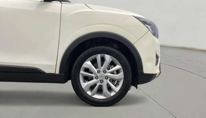 2021 Mahindra XUV300 W8 1.5 DIESEL, Diesel, Manual, 78,310 km, Right Front Wheel