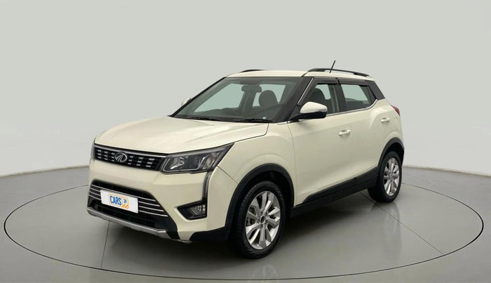 2021 Mahindra XUV300 W8 1.5 DIESEL, Diesel, Manual, 78,310 km, Left Front Diagonal