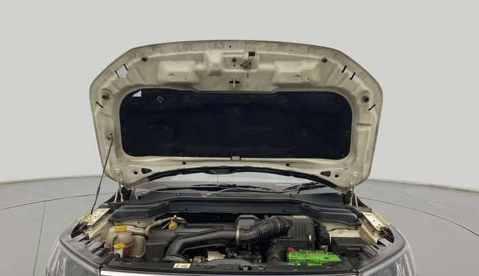 2021 Mahindra XUV300 W8 1.5 DIESEL, Diesel, Manual, 78,310 km, Open Bonet