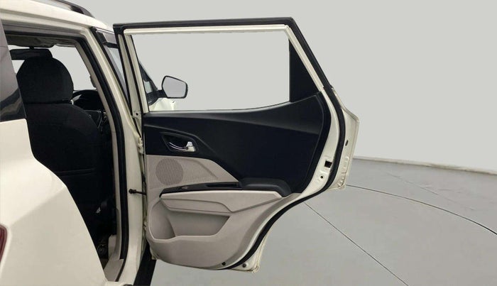 2021 Mahindra XUV300 W8 1.5 DIESEL, Diesel, Manual, 78,310 km, RHS Rear Door
