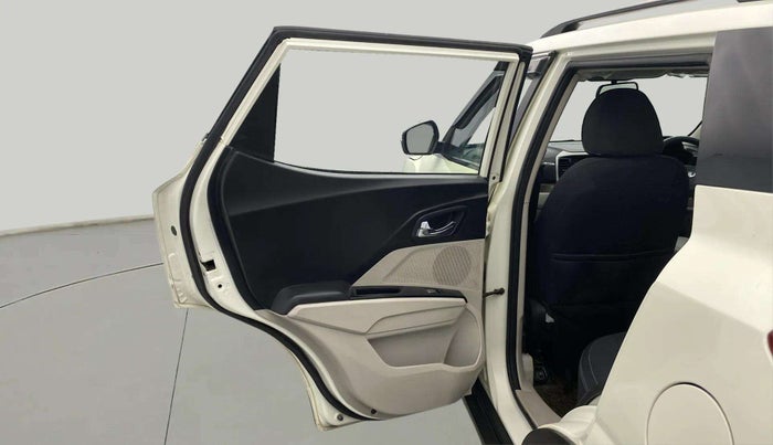 2021 Mahindra XUV300 W8 1.5 DIESEL, Diesel, Manual, 78,310 km, LHS Rear Door