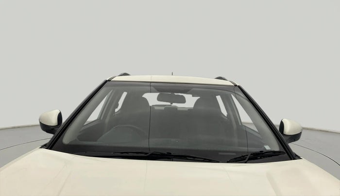 2021 Mahindra XUV300 W8 1.5 DIESEL, Diesel, Manual, 78,310 km, Front Windshield