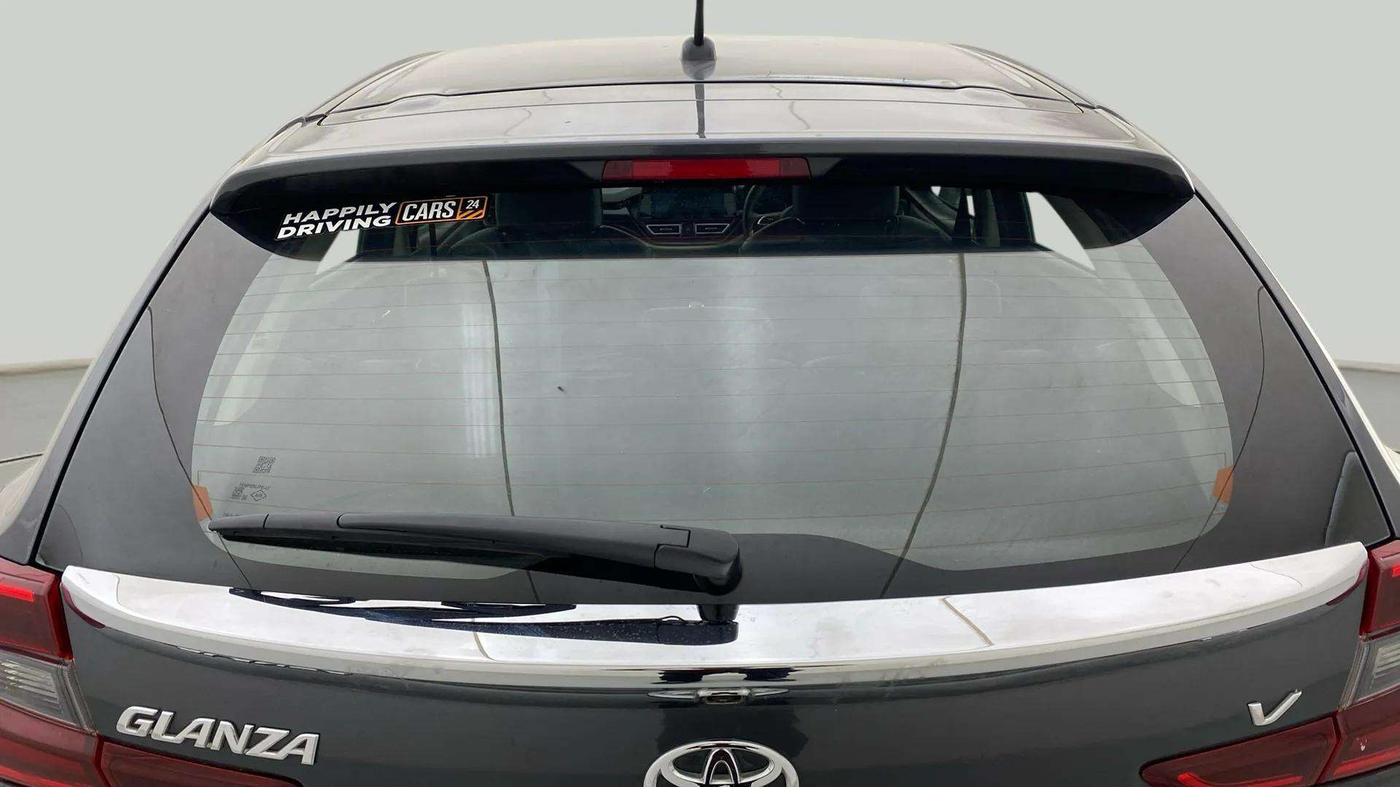 2023 Toyota Glanza V AMT, Petrol, Automatic, 18,898 km, Rear Windshield