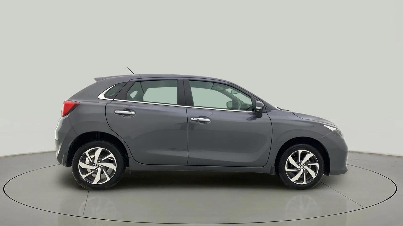 2023 Toyota Glanza V AMT, Petrol, Automatic, 18,898 km, Right Side View