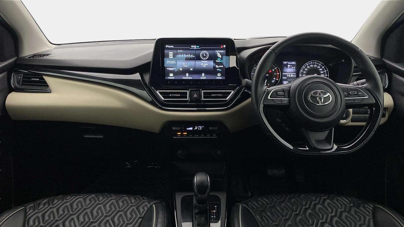 2023 Toyota Glanza V AMT, Petrol, Automatic, 18,898 km, Dashboard