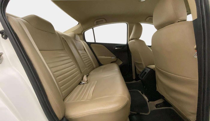 2015 Honda City 1.5L I-VTEC V MT, Petrol, Manual, 53,876 km, Right Side Rear Door Cabin
