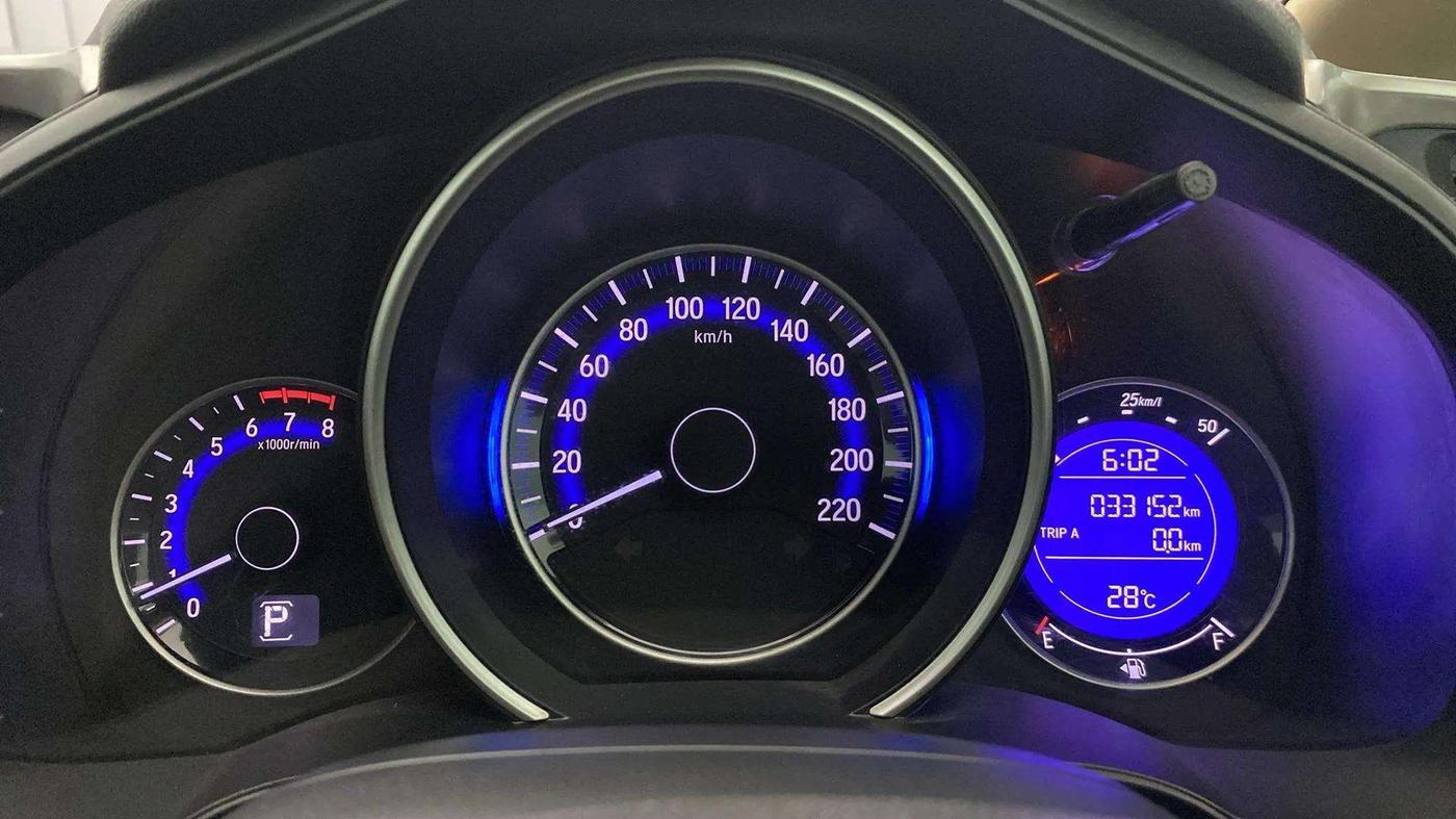 2018 Honda Jazz 1.2L I-VTEC V AT, Petrol, Automatic, 33,184 km, Odometer Image