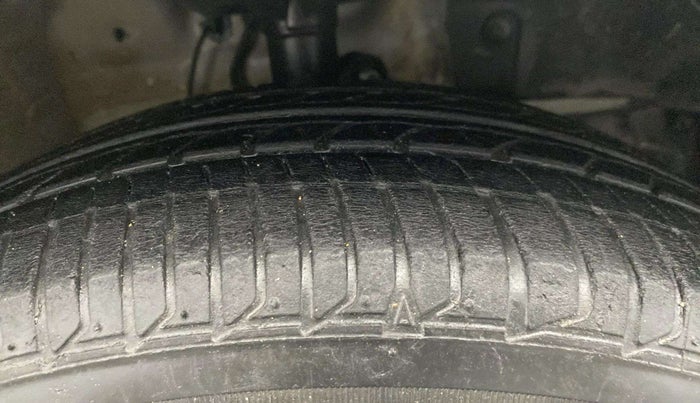 2018 Honda Jazz 1.2L I-VTEC V AT, Petrol, Automatic, 33,128 km, Right Front Tyre Tread