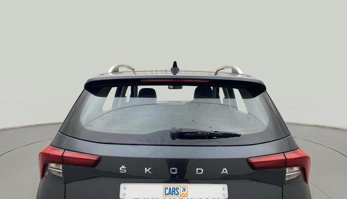 2022 Skoda KUSHAQ STYLE 1.5L TSI DSG (6 AIRBAGS), Petrol, Automatic, 16,286 km, Rear Windshield
