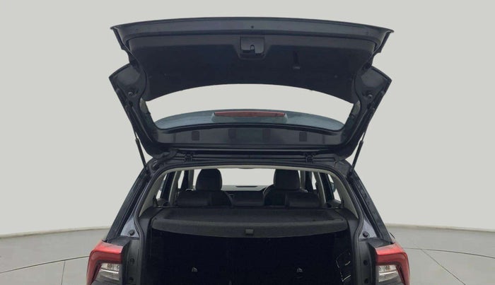 2022 Skoda KUSHAQ STYLE 1.5L TSI DSG (6 AIRBAGS), Petrol, Automatic, 16,286 km, Boot Door Open