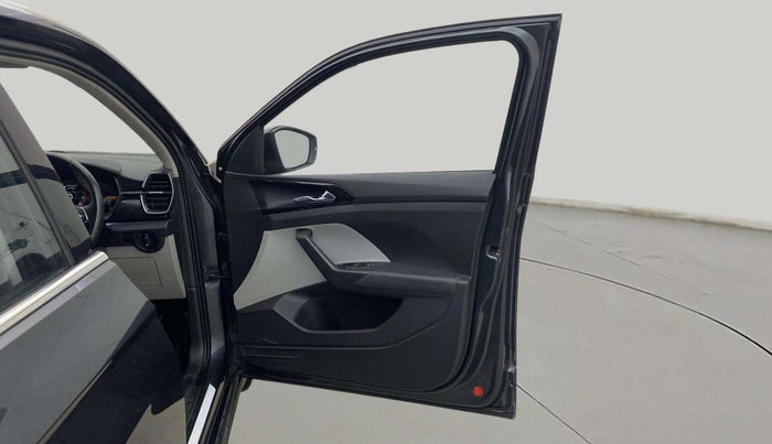 2022 Skoda KUSHAQ STYLE 1.5L TSI DSG (6 AIRBAGS), Petrol, Automatic, 16,286 km, RHS Front Door