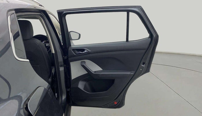 2022 Skoda KUSHAQ STYLE 1.5L TSI DSG (6 AIRBAGS), Petrol, Automatic, 16,286 km, RHS Rear Door