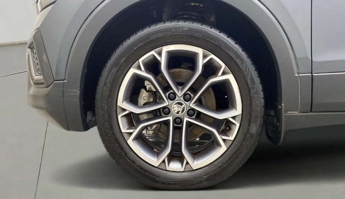 2022 Skoda KUSHAQ STYLE 1.5L TSI DSG (6 AIRBAGS), Petrol, Automatic, 16,286 km, Left Front Wheel