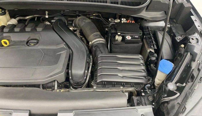 2022 Skoda KUSHAQ STYLE 1.5L TSI DSG (6 AIRBAGS), Petrol, Automatic, 16,286 km, Engine View - Left