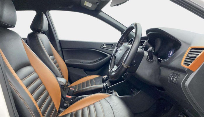2015 Hyundai i20 Active 1.2 SX, Petrol, Manual, 54,649 km, Right Side Front Door Cabin