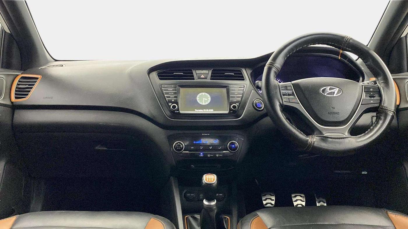 2015 Hyundai i20 Active 1.2 SX, Petrol, Manual, 54,655 km, Dashboard