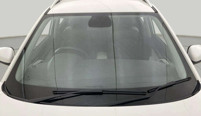 2022 MG ASTOR SUPER EX 1.5 MT, Petrol, Manual, 29,217 km, Front Windshield