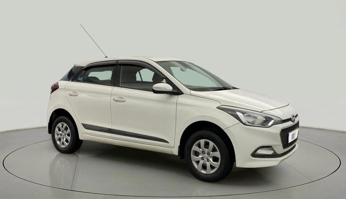 2016 Hyundai Elite i20 SPORTZ 1.2, Petrol, Manual, 47,385 km, Right Front Diagonal