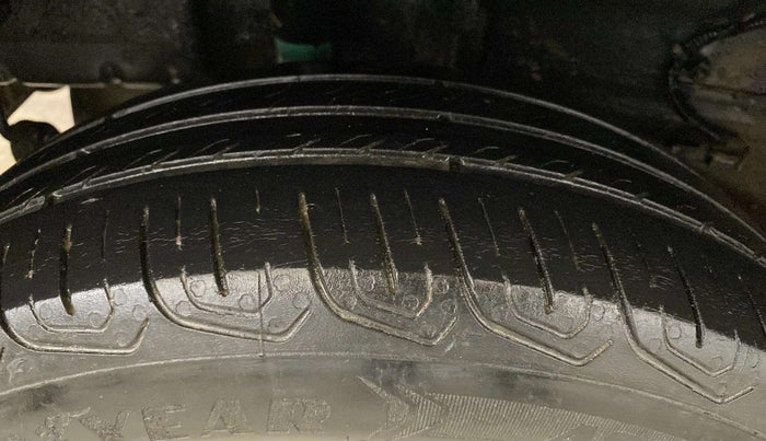 2022 Tata Tiago XM CNG, CNG, Manual, 68,329 km, Right Rear Tyre Tread