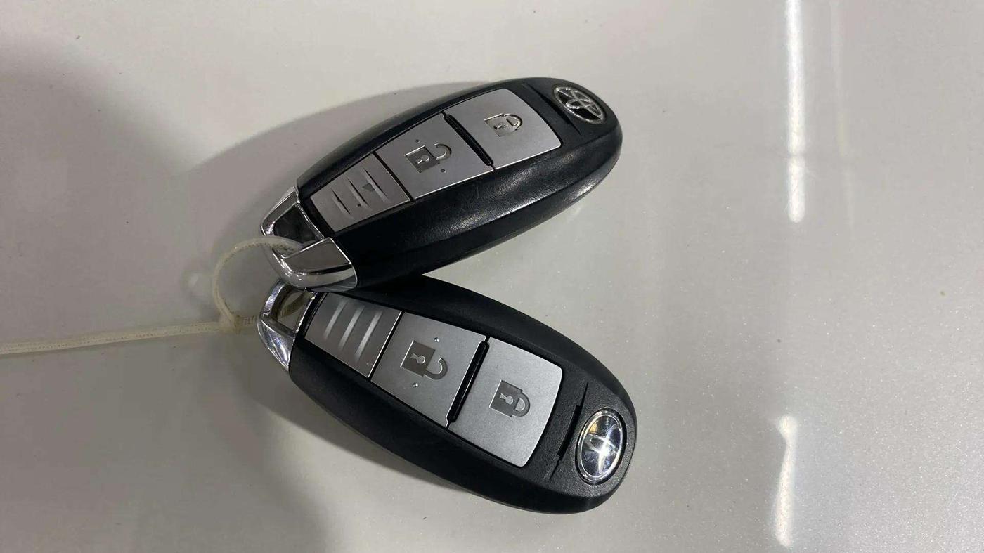 2021 Toyota URBAN CRUISER HIGH GRADE AT, Petrol, Automatic, 74,846 km, Key Close Up