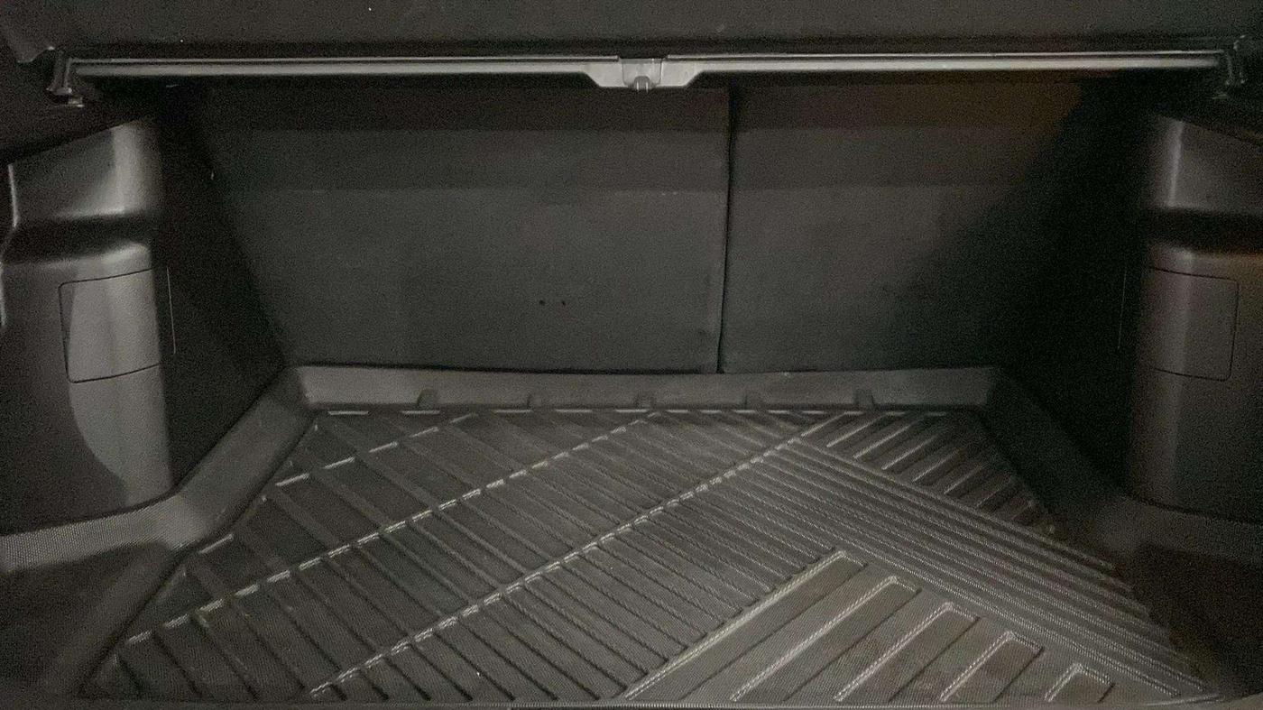 2021 Toyota URBAN CRUISER HIGH GRADE AT, Petrol, Automatic, 74,846 km, Boot Inside