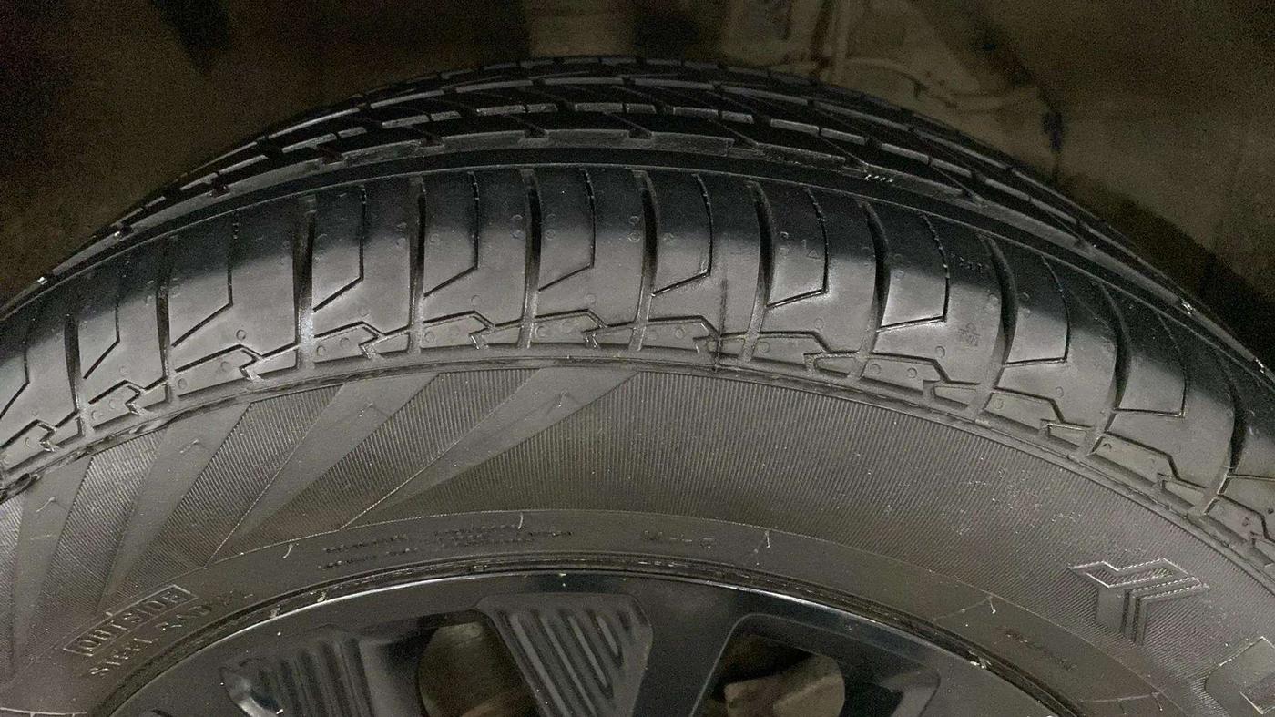 2021 Toyota URBAN CRUISER HIGH GRADE AT, Petrol, Automatic, 74,846 km, Right Front Tyre Tread