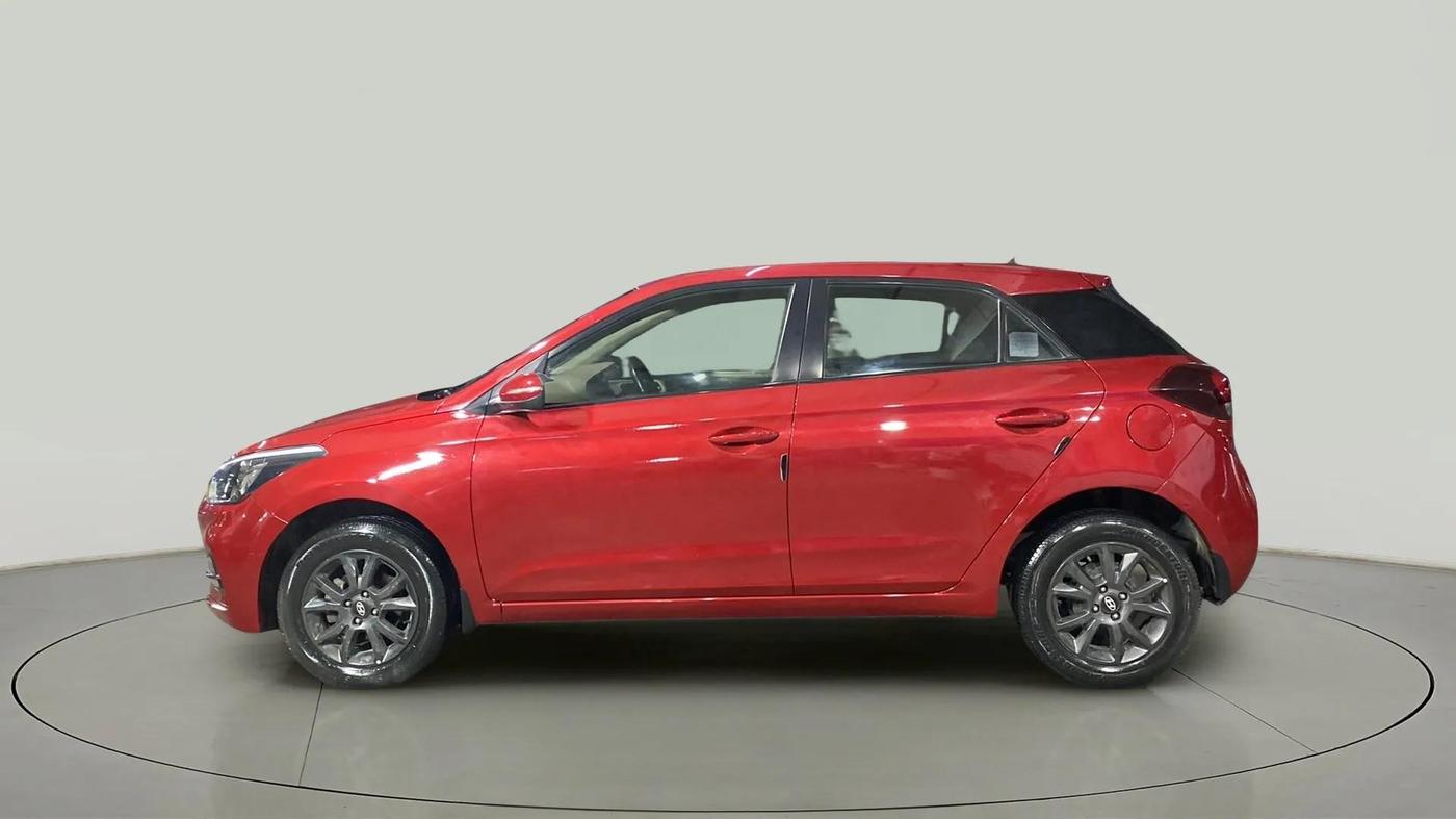 2019 Hyundai Elite i20 SPORTZ PLUS 1.2, Petrol, Manual, 35,693 km, Left Side