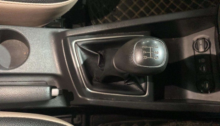 2019 Hyundai Elite i20 SPORTZ PLUS 1.2, Petrol, Manual, 35,693 km, Gear Lever