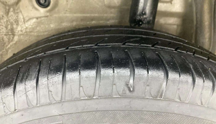 2016 Maruti Celerio VXI AMT, Petrol, Automatic, 1,34,913 km, Left Rear Tyre Tread