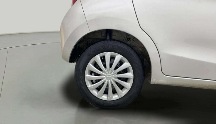 2016 Maruti Celerio VXI AMT, Petrol, Automatic, 1,34,913 km, Right Rear Wheel