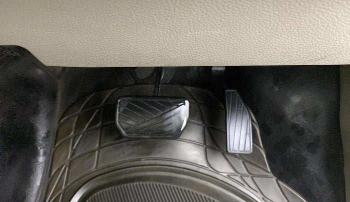 2016 Maruti Celerio VXI AMT, Petrol, Automatic, 1,34,913 km, Pedals