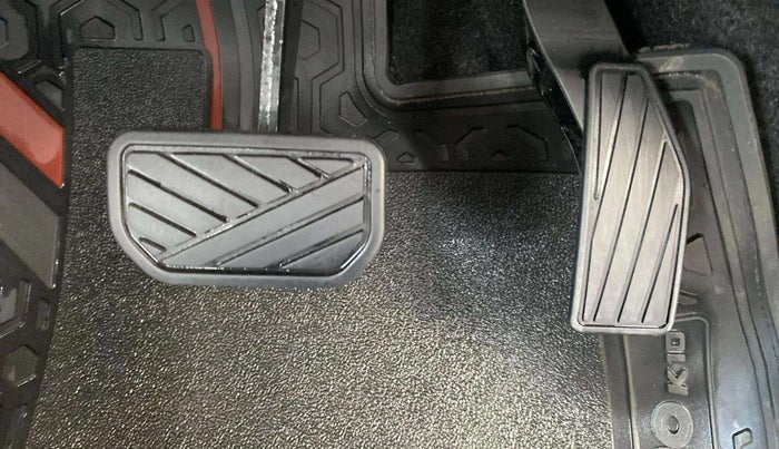 2023 Maruti Alto K10 VXI AMT, Petrol, Automatic, 11,106 km, Pedals