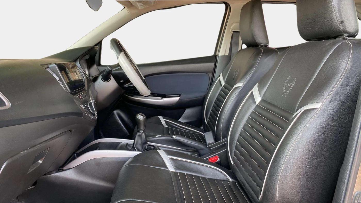 2022 Maruti Baleno DELTA PETROL 1.2, Petrol, Manual, 24,558 km, Right Side Front Door Cabin