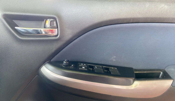 2022 Maruti Baleno DELTA PETROL 1.2, Petrol, Manual, 24,465 km, Driver Side Door Panels Control