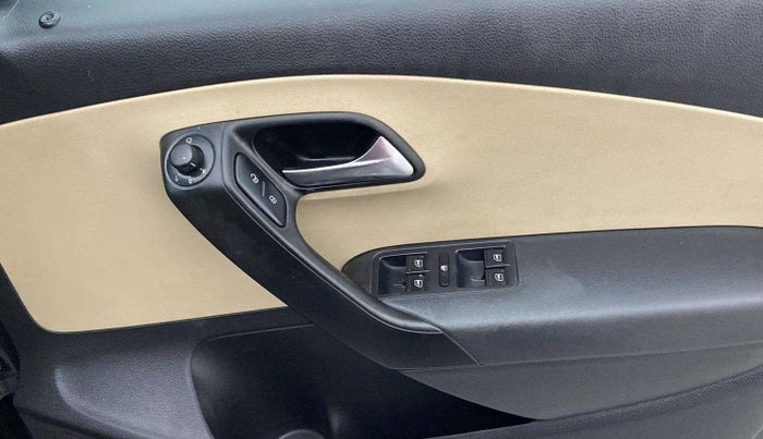 2019 Volkswagen Ameo HIGHLINE PLUS 1.5L 16 ALLOY, Diesel, Manual, 72,486 km, Driver Side Door Panels Control