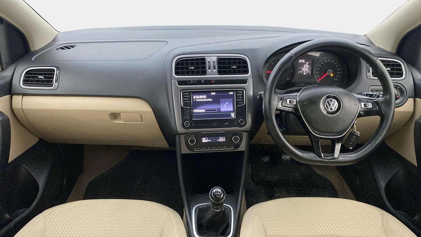 2019 Volkswagen Ameo HIGHLINE PLUS 1.5L 16 ALLOY, Diesel, Manual, 72,391 km, Dashboard