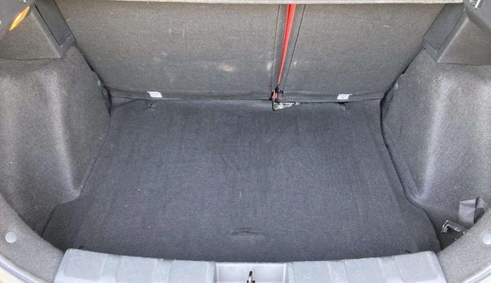 2023 Tata NEXON XZA PLUS LUX SUNROOF DARK PETROL, Petrol, Automatic, 25,001 km, Boot Inside