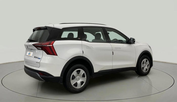 2023 Mahindra XUV700 AX 3 P AT 5 STR, Petrol, Automatic, 17,087 km, Right Back Diagonal