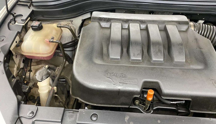 2023 Mahindra XUV700 AX 3 P AT 5 STR, Petrol, Automatic, 17,087 km, Engine View - Right