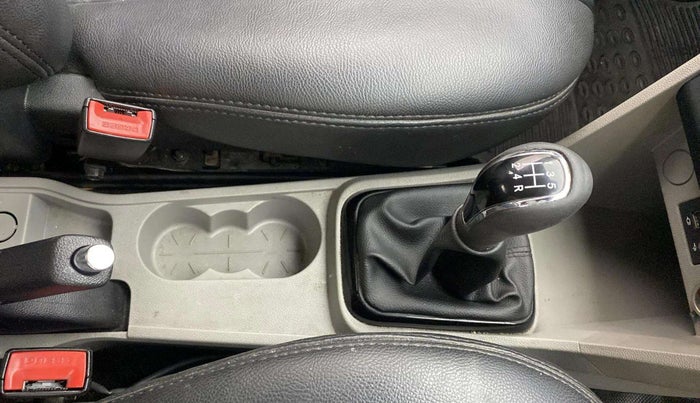 2018 Tata Tiago XZ PETROL, Petrol, Manual, 70,895 km, Gear Lever