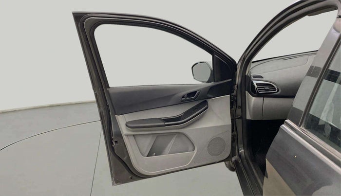 2020 Tata Tiago XT PETROL, Petrol, Manual, 18,571 km, LHS Front Door