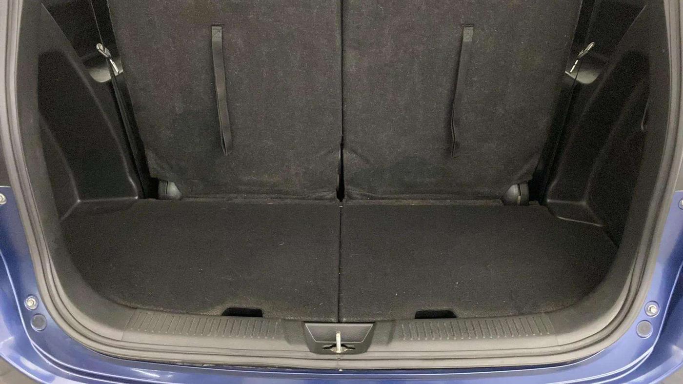 2019 Maruti XL6 ALPHA MT, Petrol, Manual, 61,938 km, Boot Open Zoomed View