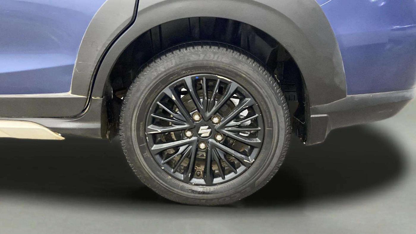 2019 Maruti XL6 ALPHA MT, Petrol, Manual, 61,938 km, Left Rear Wheel
