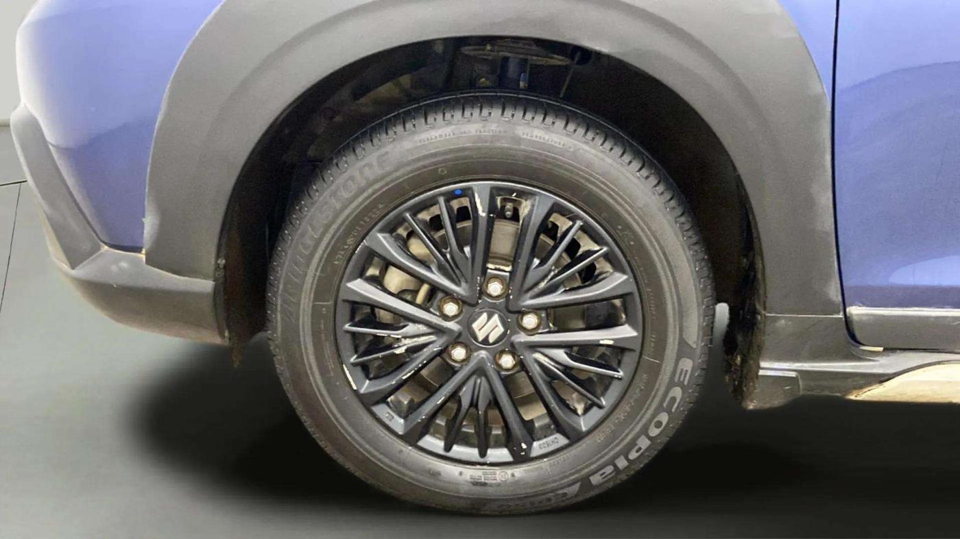 2019 Maruti XL6 ALPHA MT, Petrol, Manual, 61,938 km, Left Front Wheel